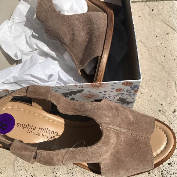 Beautiful Italian leather Sophia Milano sandals - Picture 2 of 5